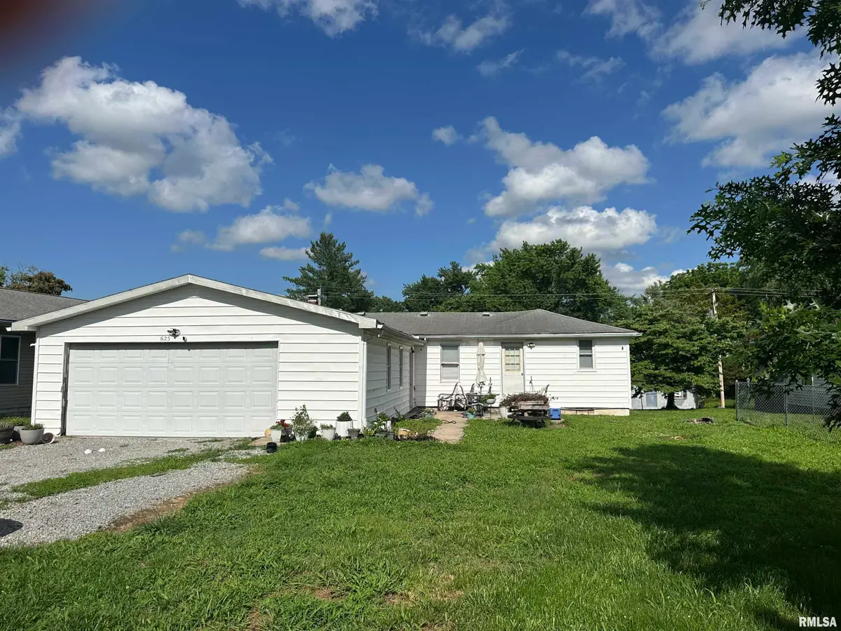 625 N 9th Street, Murphysboro, IL 62966 - #1