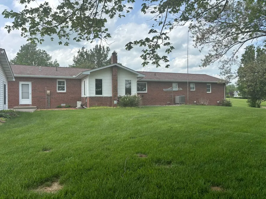 208 Holly Terrace, Anna, IL 62906 - #2