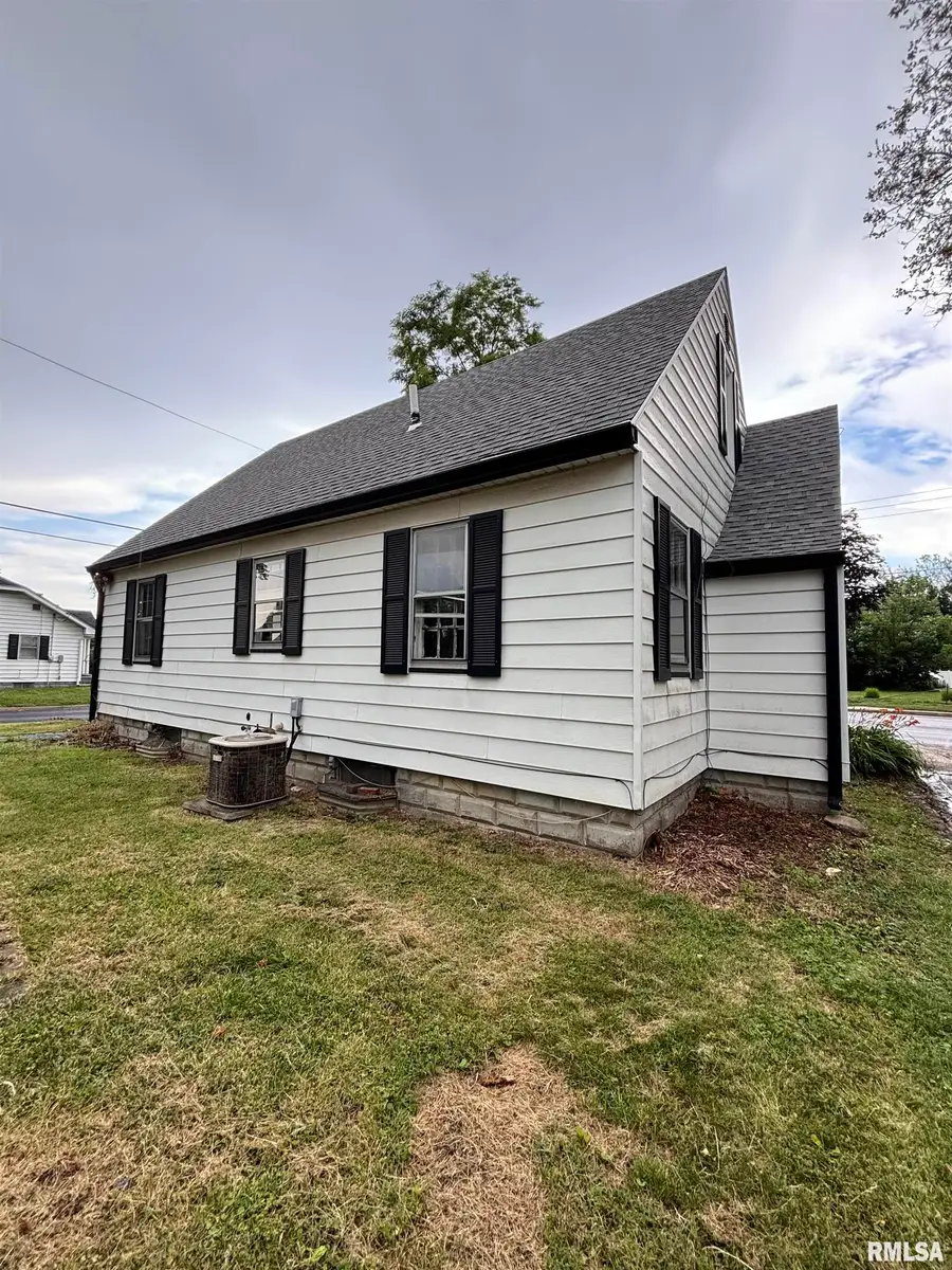 601 W Garfield Avenue, Bartonville, IL 61607 - #3