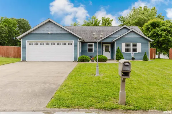 205 Noah Lane, Carterville, IL 62918