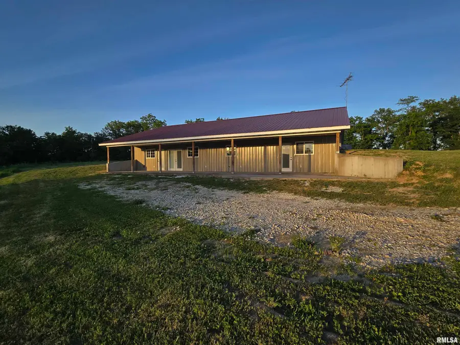 2960 E 2860 North County Road, La Harpe, IL 61450 - #2