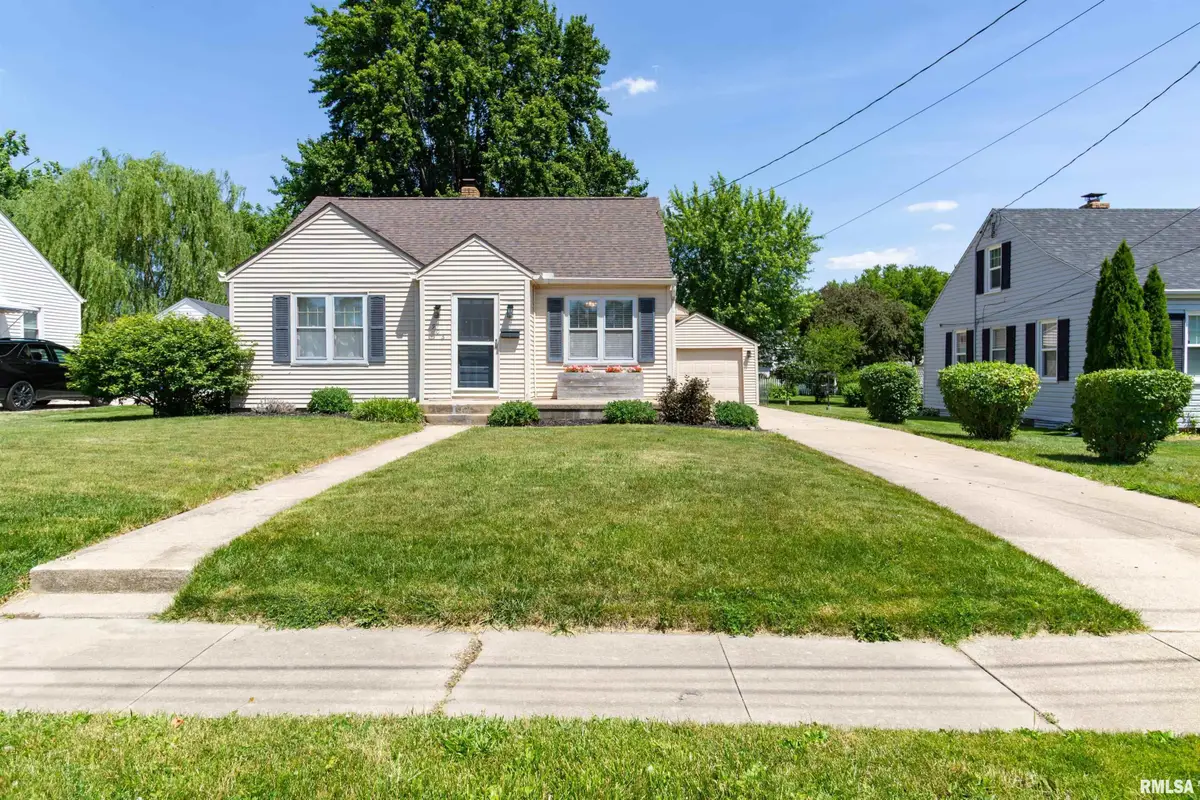 905 Eldridge Street, Washington, IL 61571 - #1