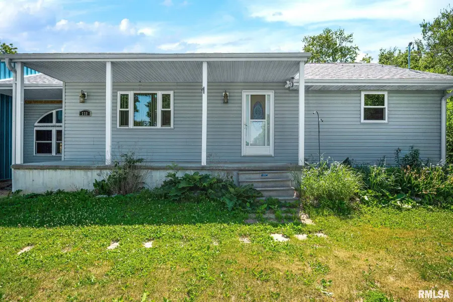 118 S Locust Street, Williamsfield, IL 61489 - #2