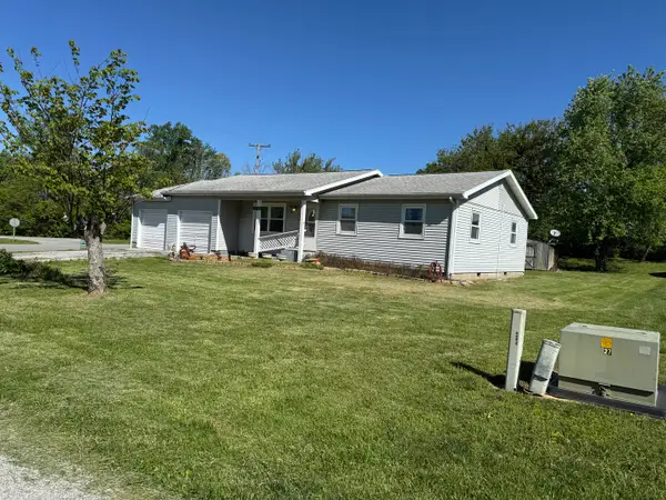 15 Pecan Street, Alto Pass, IL 62905