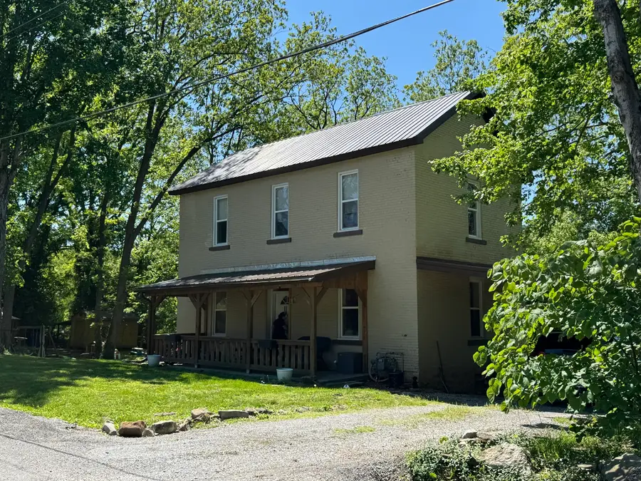 104 W Heacock Street, Jonesboro, IL 62952 - #3