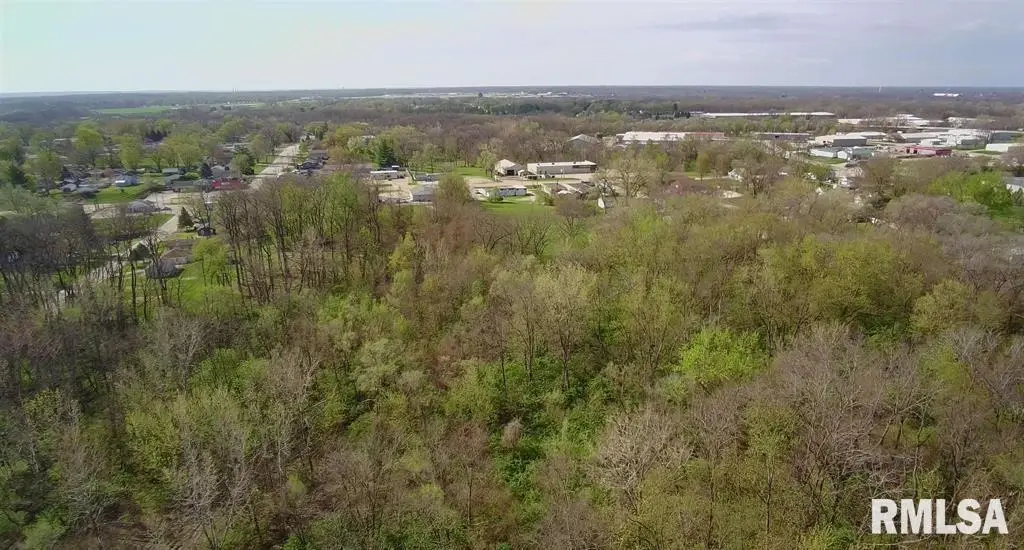 5709 W Plank Road, Peoria, IL 61604 - #1