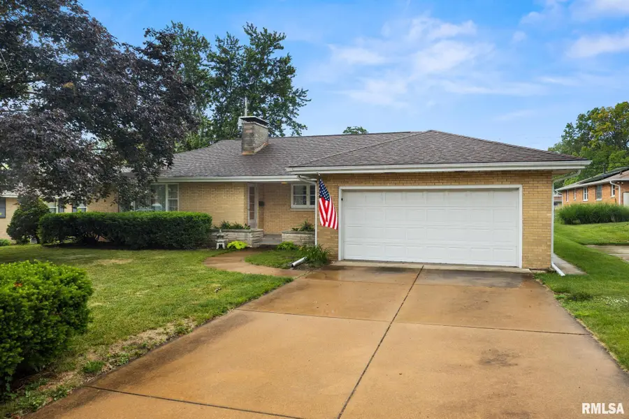 1702 W Christine Avenue, Peoria, IL 61614 - #2