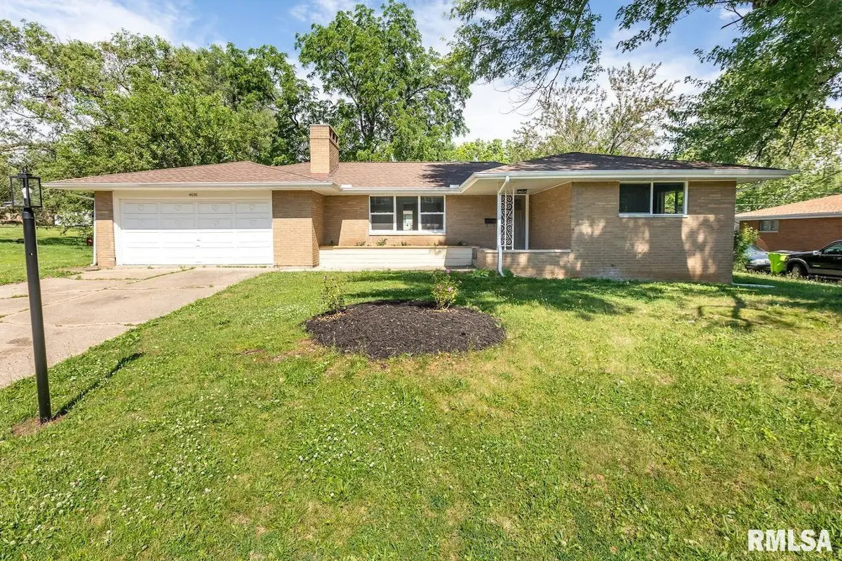 4030 N Brookdale Place, Peoria, IL 61614 - #1