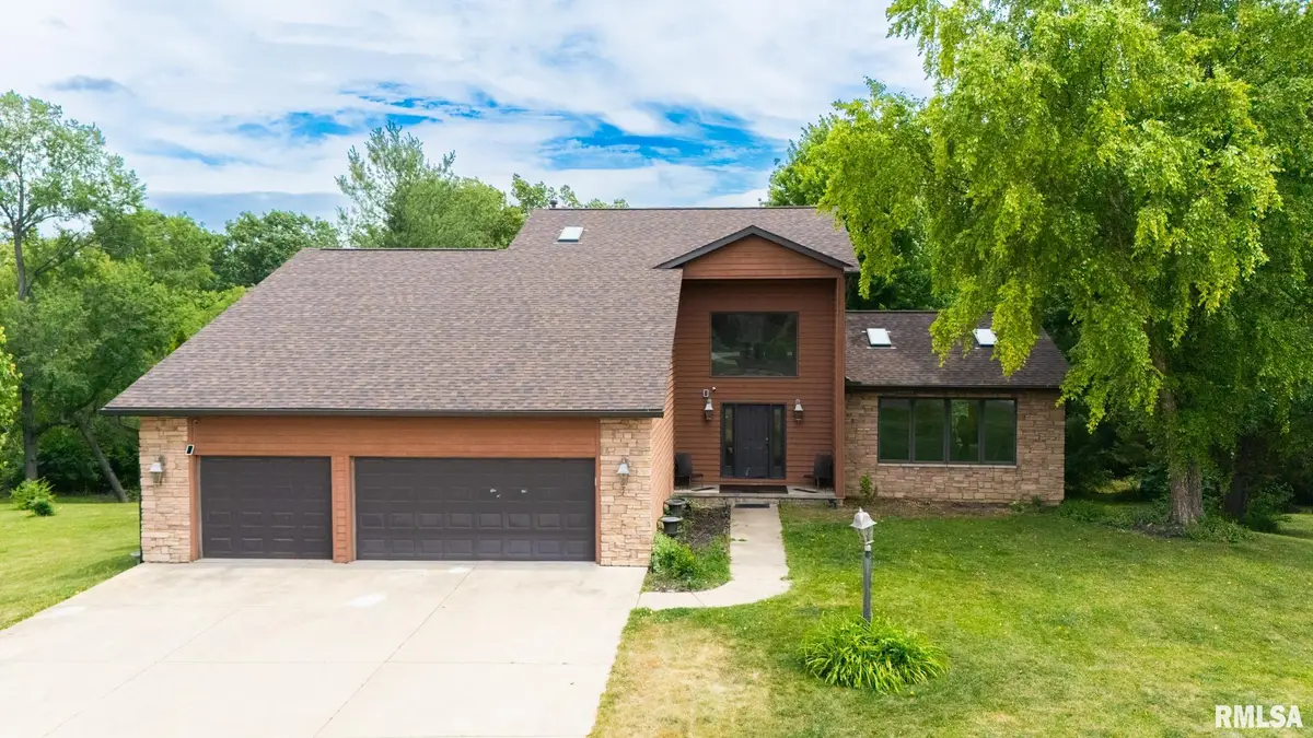 1318 Amanda Drive, Germantown Hills, IL 61548 - #1