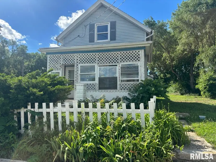1601 NE Jefferson Avenue, Peoria, IL 61603 - #2