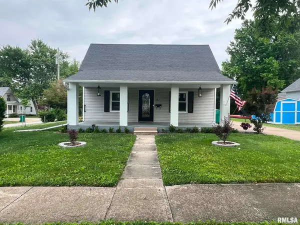 304 E Summit Street, Macomb, IL 61455