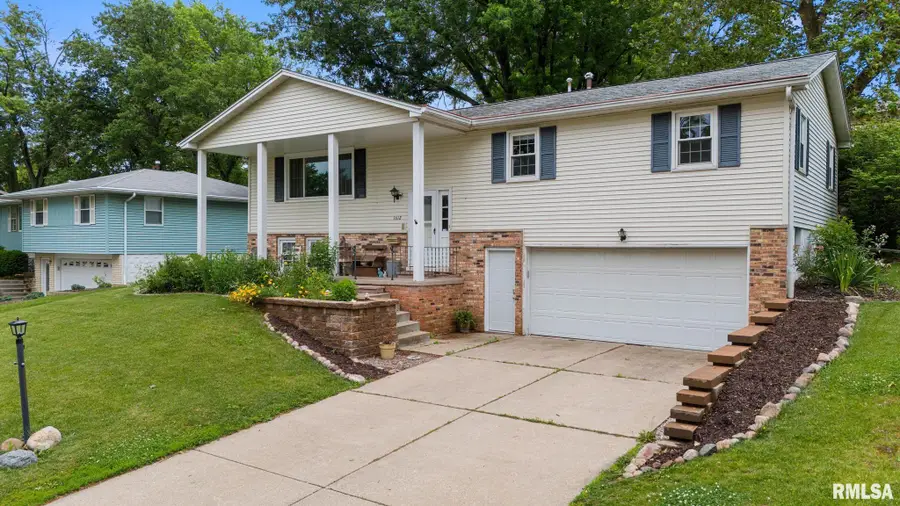 1612 W Teton Drive, Peoria, IL 61614 - #2