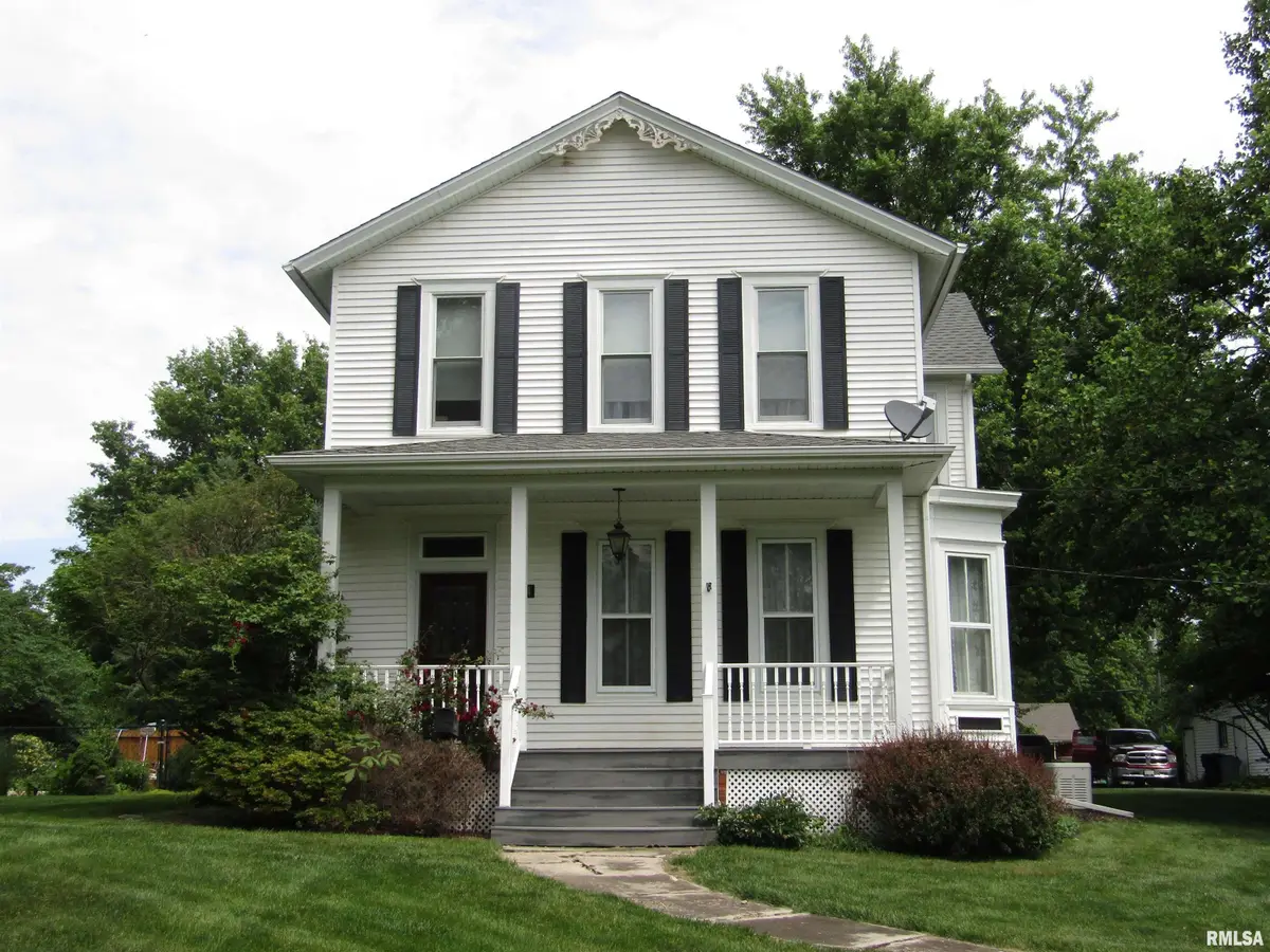 634 W Euclid Avenue, Lewistown, IL 61542 - #1