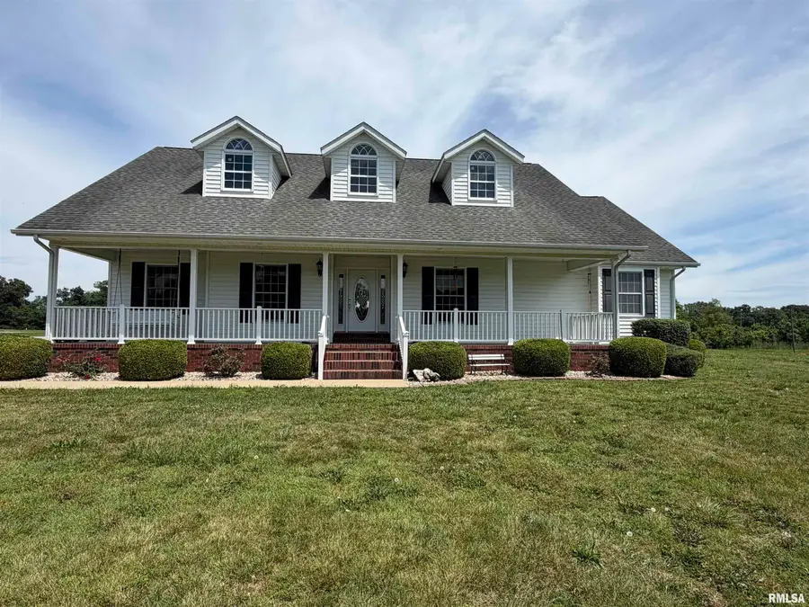 4424 Pacific Drive, West Frankfort, IL 62896 - #3