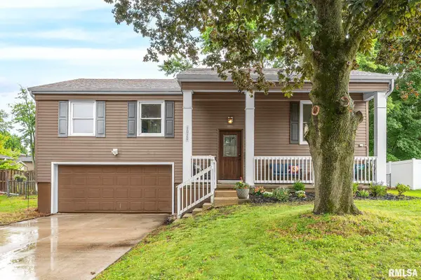 1020 E Madison Street, Morton, IL 61550