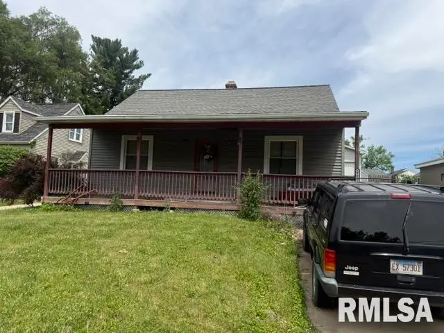 805 Spring Street, Washington, IL 61571 - #2
