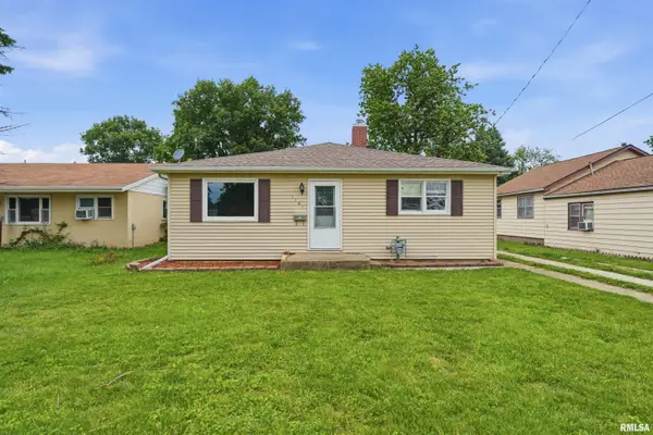 1181 Court Street, Galesburg, IL 61401