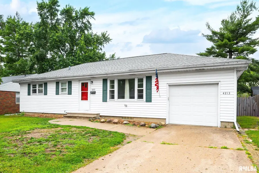 4213 N Wycliffe Drive, Peoria, IL 61614 - #2