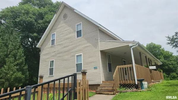 725 N Lafayette Street, Macomb, IL 61455