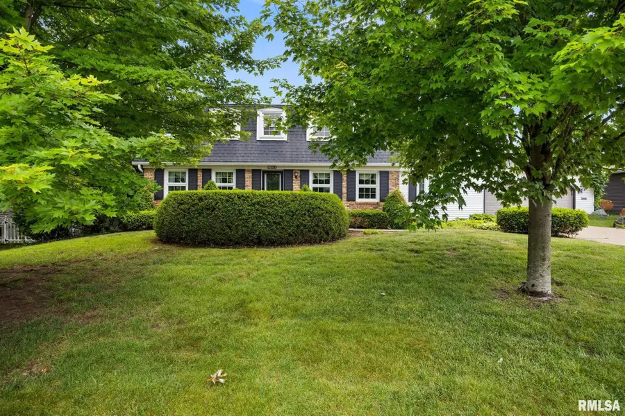 1020 W Kensington Drive, Peoria, IL 61614 - #3