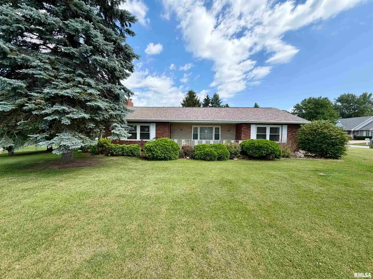 1797 S Lake Storey Road, Galesburg, IL 61401 - #1