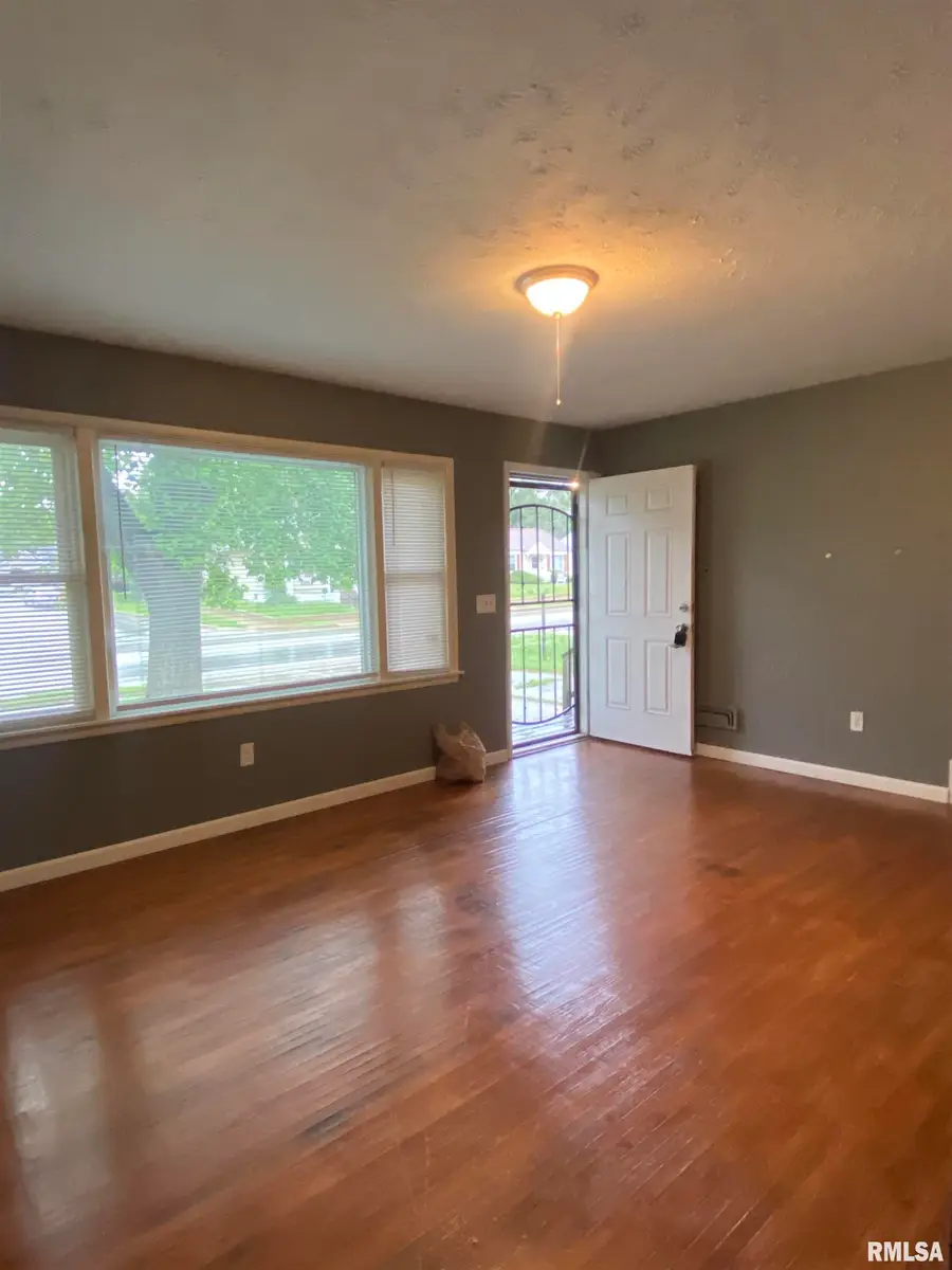 2240 N Sheridan Road, Peoria, IL 61604 - #3