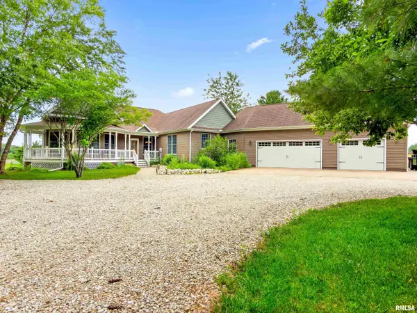 25479 N Boatdock Road, Canton, IL 61520