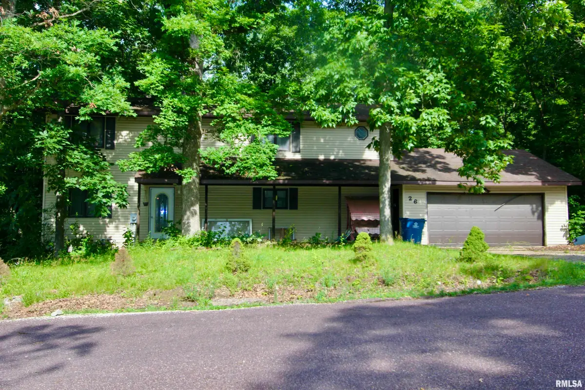 26 Essex Avenue, Mackinaw, IL 61755 - #1