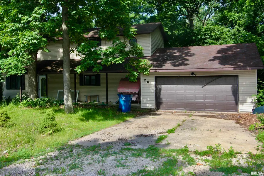 26 Essex Avenue, Mackinaw, IL 61755 - #3
