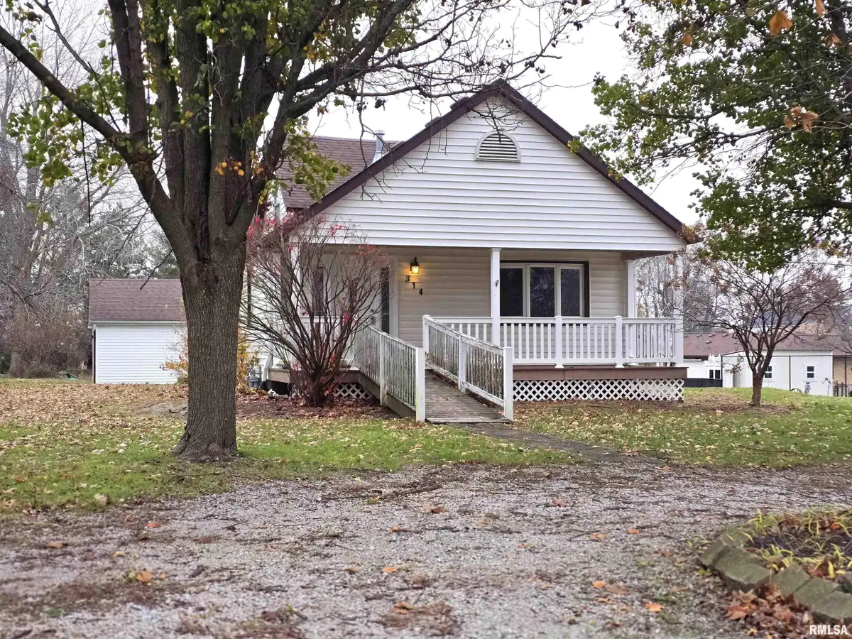 314 N Morgan Street, Metamora, IL 61548 - #1