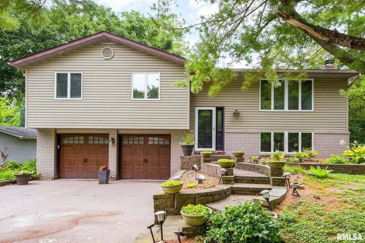 760 E Poplet Hollow Road, Peoria, IL 61615 - #1