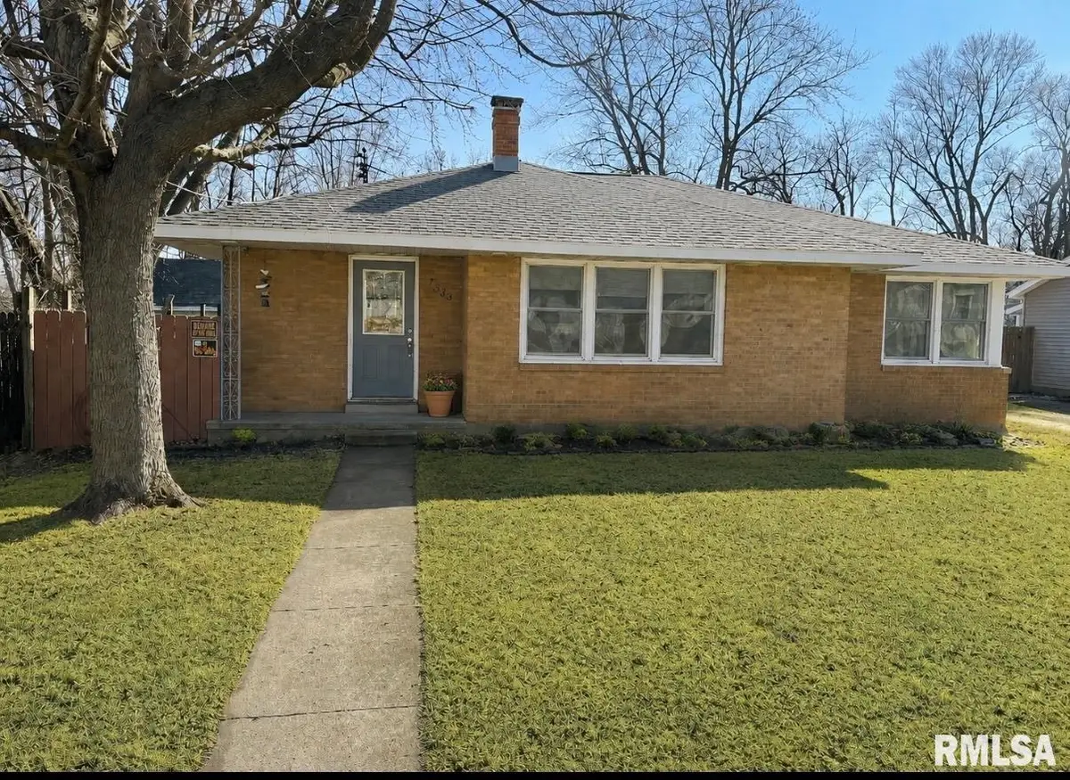 1316 E Beach Street, Peoria, IL 61615 - #1