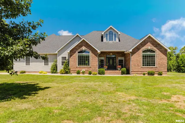 12003 Blue Sky Drive, Marion, IL 62959