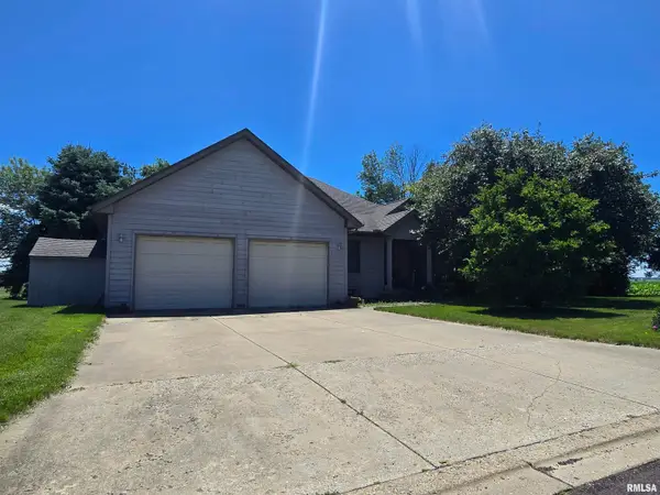416 Kennedy Drive, Metamora, IL 61548