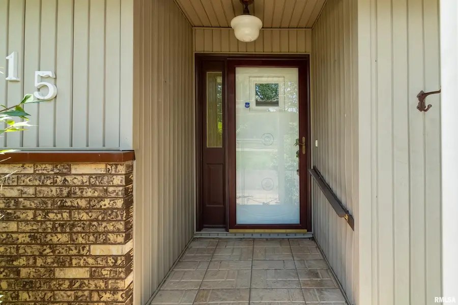 515 E Clark Trail, Herrin, IL 62948 - #3