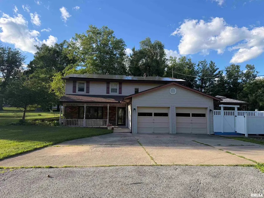600 W Grant Street, Macomb, IL 61455 - #2