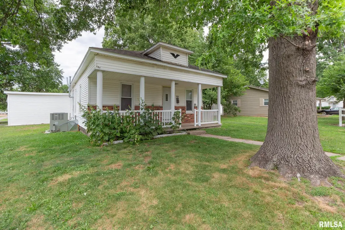 1308 W Walnut Street, Marion, IL 62959 - #1