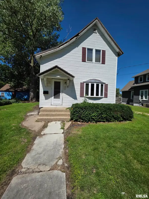 432 Pine Street, Galesburg, IL 61401
