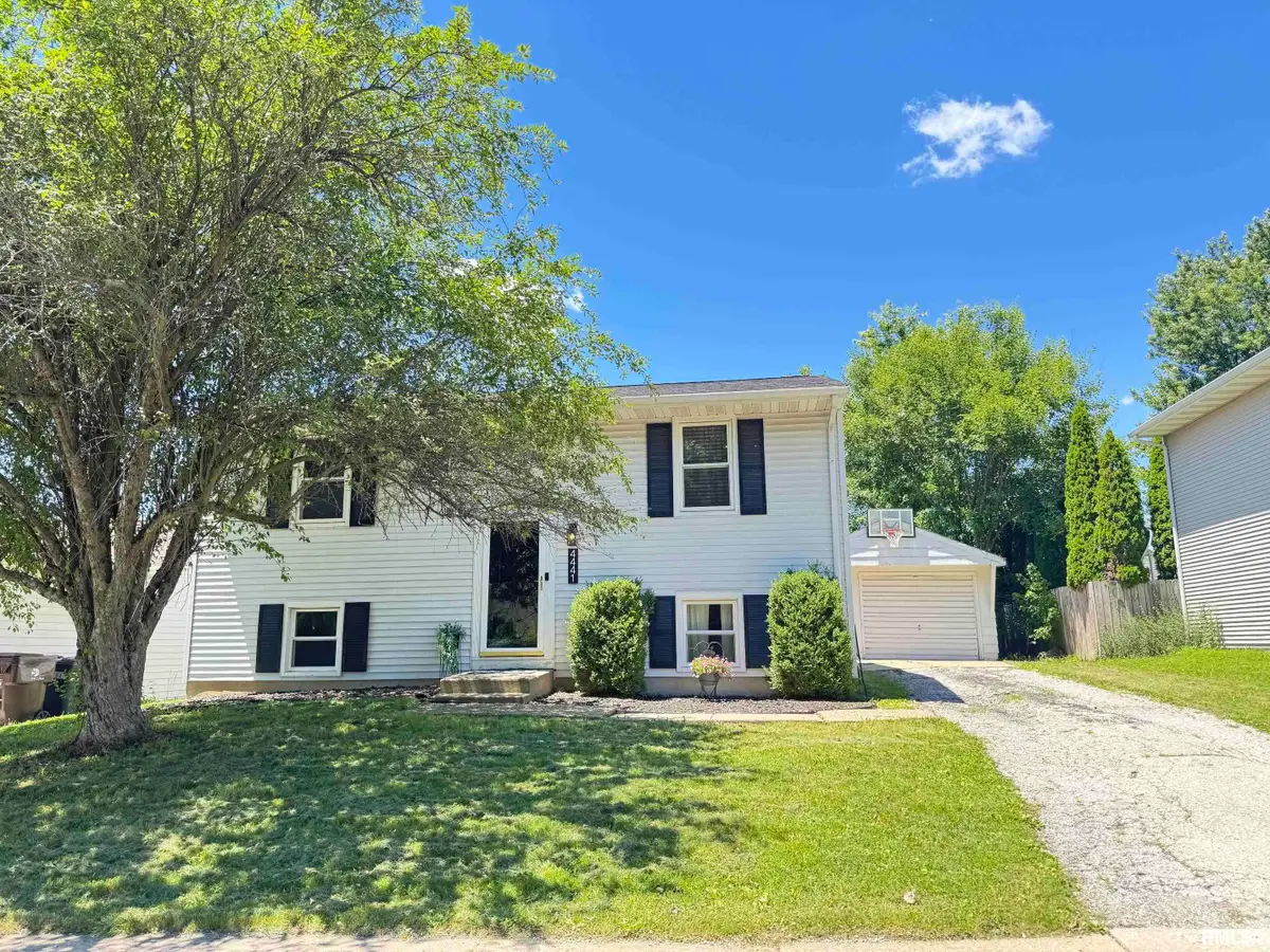 4441 W Castleton Road, Peoria, IL 61615 - #1