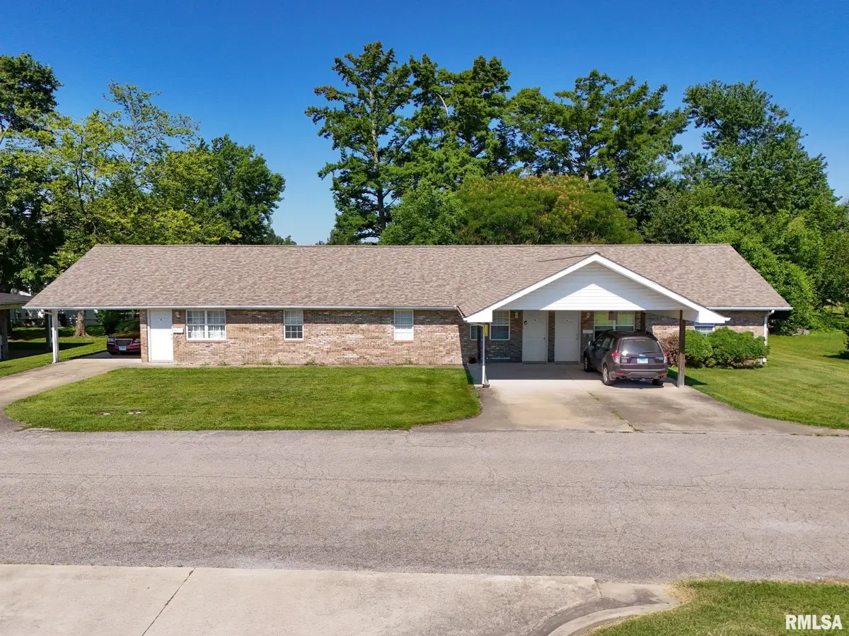 110 Ewan Street, Marion, IL 62959 - #1