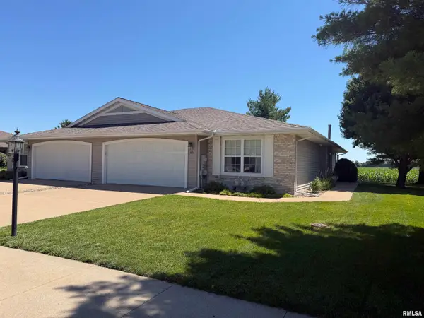 1064 Willow Road, Macomb, IL 61455