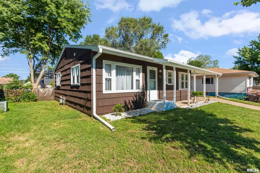 109 N 19th Street, Pekin, IL 61554 - #3