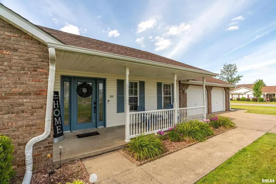 307 Evergreen Trail, Herrin, IL 62948 - #3