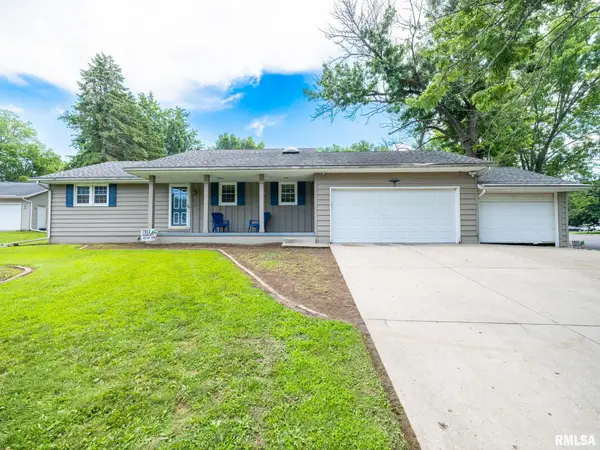409 Georgia Parkway, Washington, IL 61571