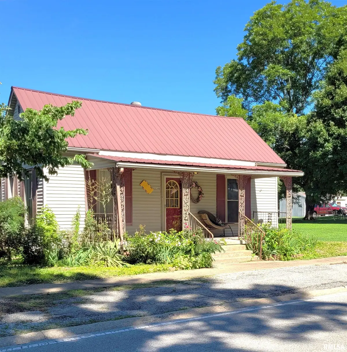 340 N Canal Street, Cave In Rock, IL 62919 - #1