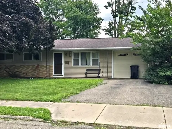 1350 E Elm Street, Canton, IL 61520