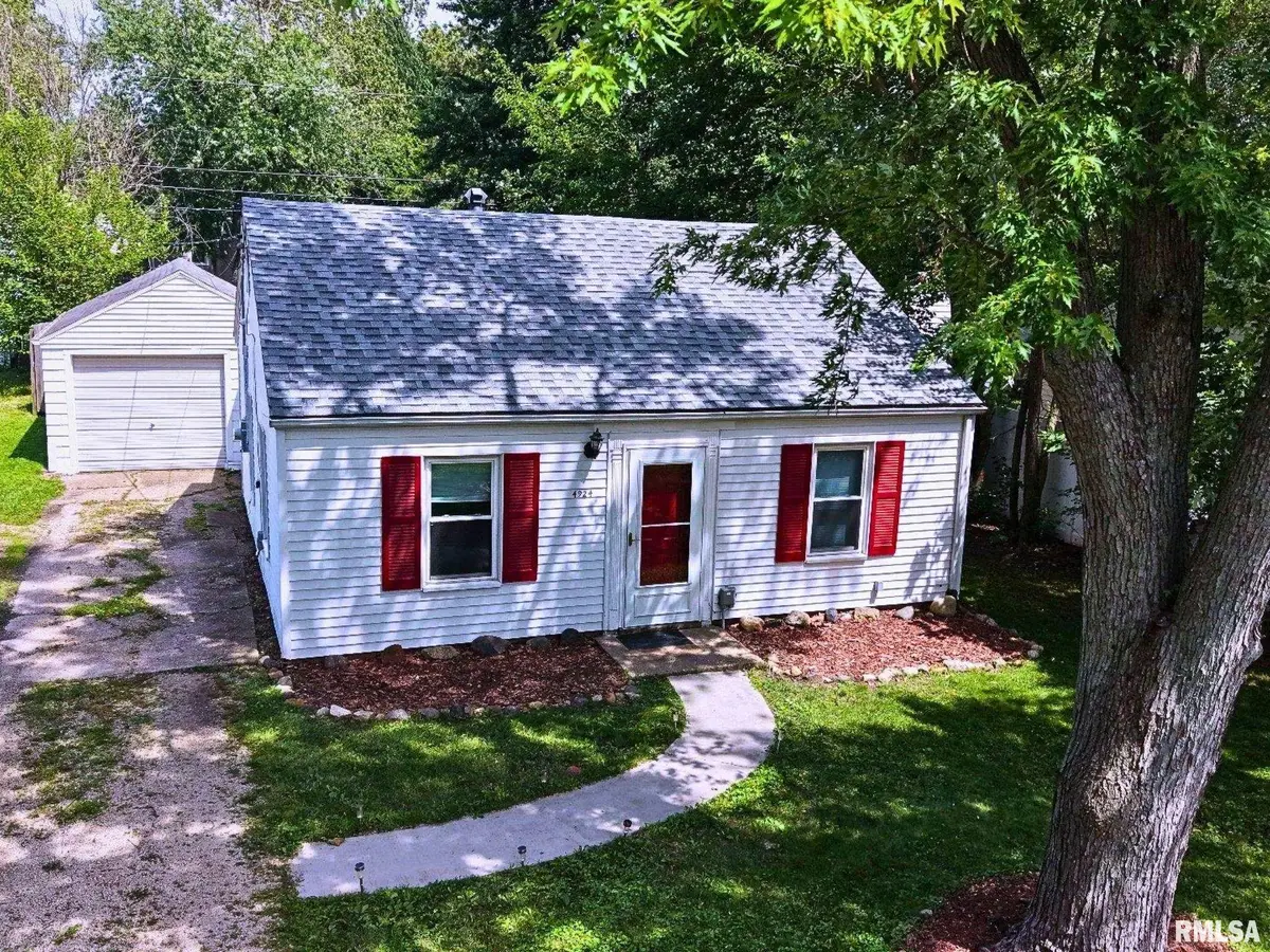4924 N Ogden Avenue, Peoria Heights, IL 61616 - #1