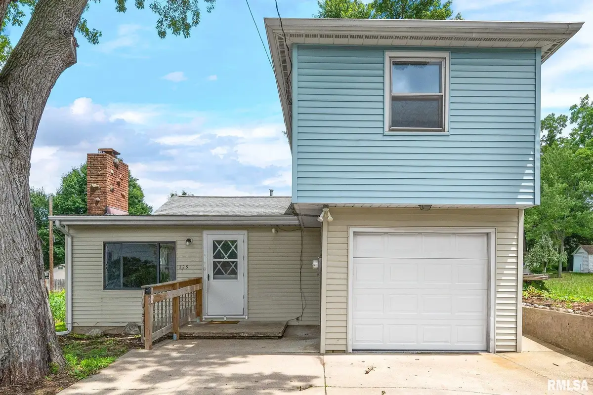 225 Grandview Avenue, East Peoria, IL 61611 - #1