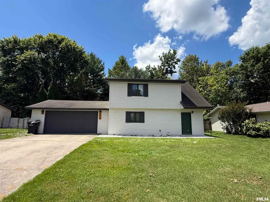 618 S Surrey Lane, Carbondale, IL 62901 - #2