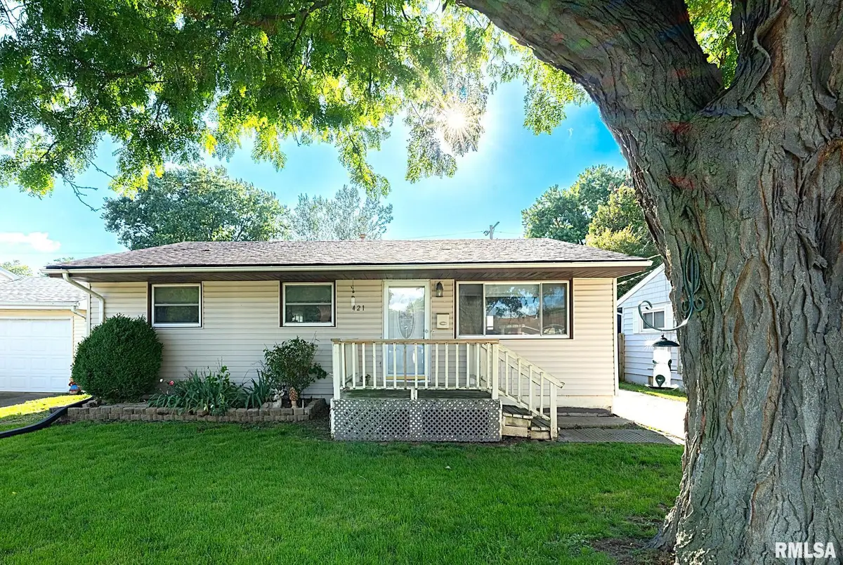 421 Capri Street, Pekin, IL 61554 - #1